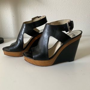 Black leather and wood Michael kors wedges